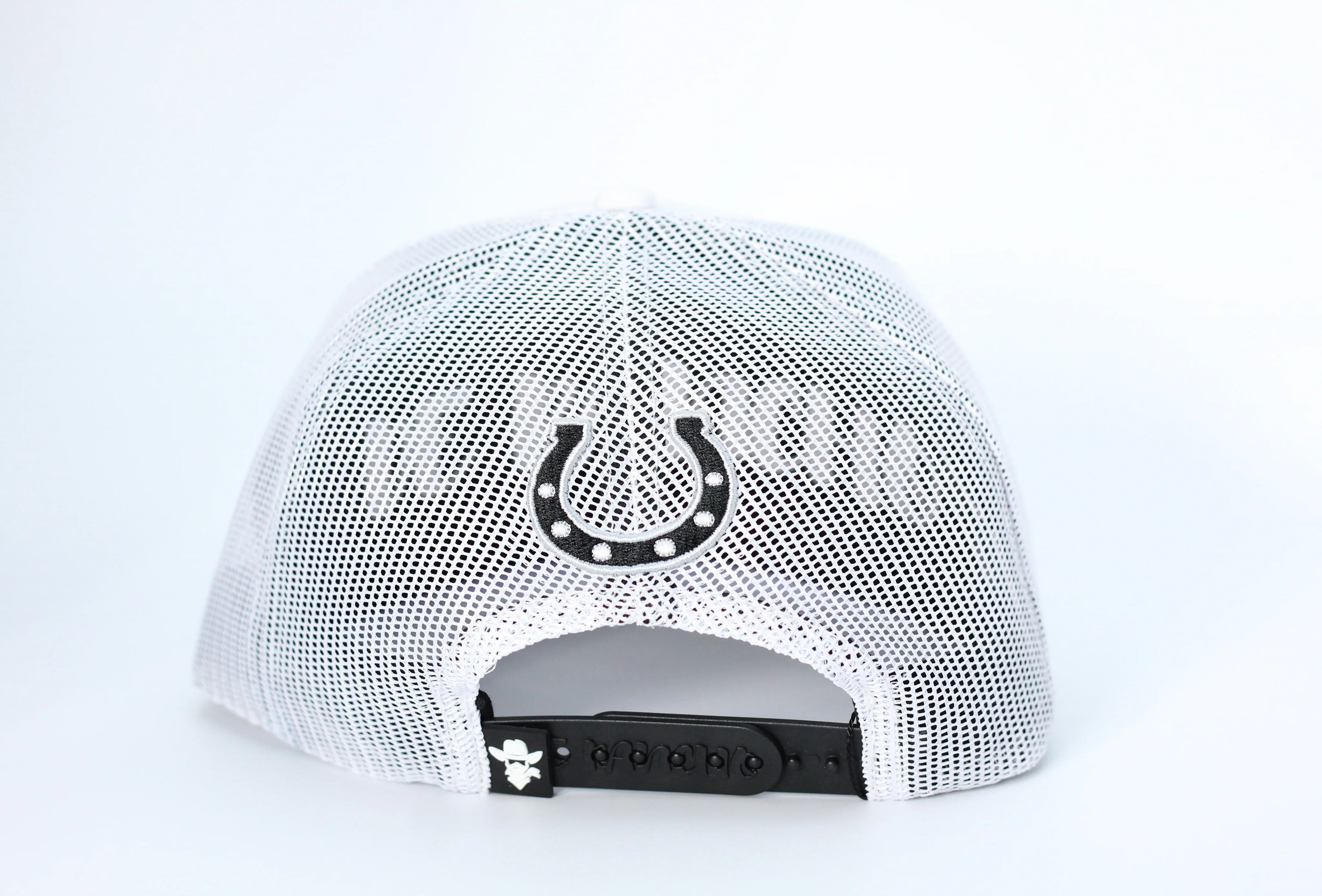 DE RANCHO 2 HORSES WHITE CAP