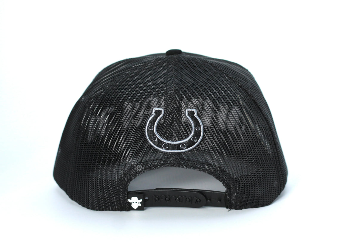 DE RANCHO WHITE HORSES FULL BLACK CAP
